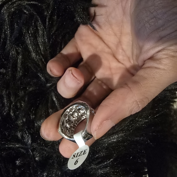 21k White Gold Plated Dubai Jewlery Elegant Silver Women's Ring - Picture 9 of 9